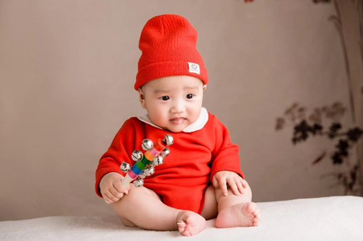 来宾子宫肌瘤影不影响怀孕